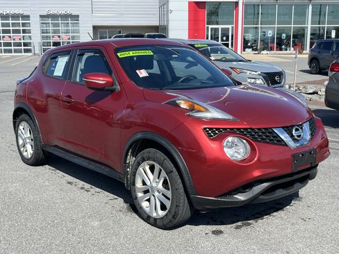 Used 2016 Nissan Juke S image 1