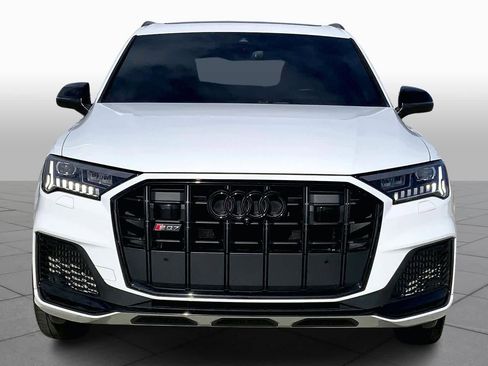 Used 2023 Audi SQ7 Premium Plus w/ Executive Package image 4