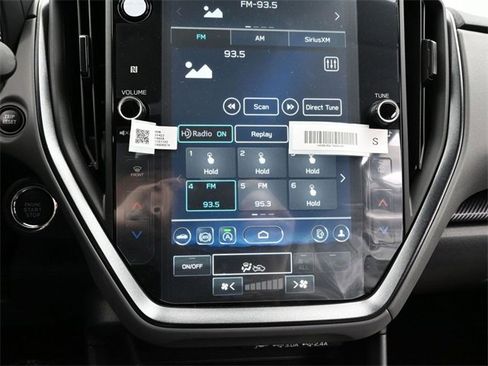 Certified 2025 Subaru Crosstrek 2.5i Limited image 8