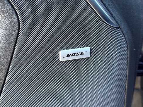 Used 2025 GMC Yukon XL Denali image 15