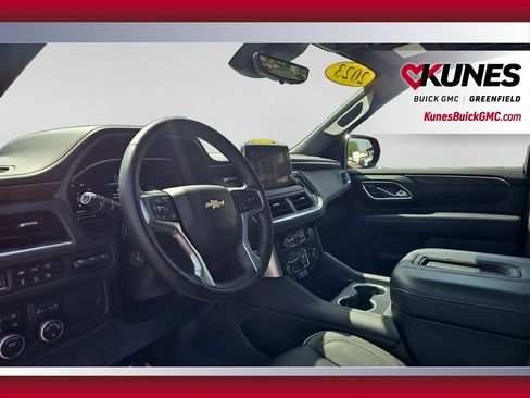 Used 2023 Chevrolet Tahoe Premier w/ Premium Package 2 AWD/4WD image 17