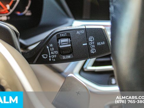 Used 2022 BMW X7 M50i w/ Dynamic Handling Package AWD/4WD image 33
