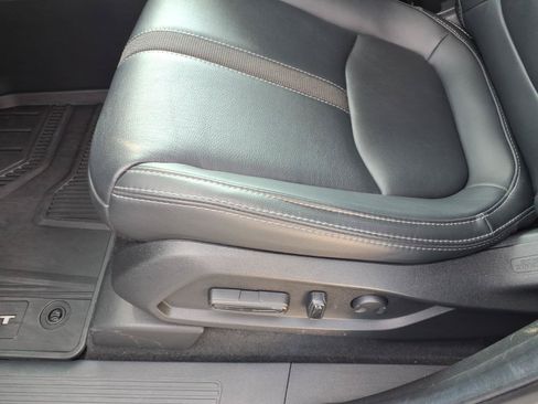Certified 2025 Honda Pilot EX-L image 14