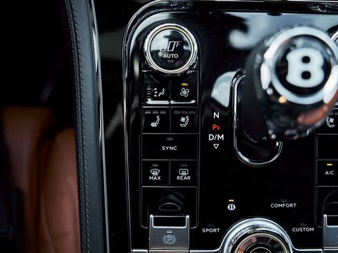 Used 2020 Bentley Continental GT image 56