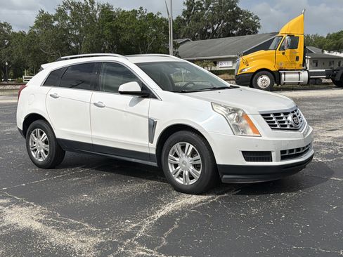 Used 2016 Cadillac SRX Luxury w/ Driver Awareness Package FWD image 1