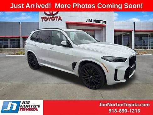 Used 2025 BMW X5 xDrive40i w/ M Sport Package image 1