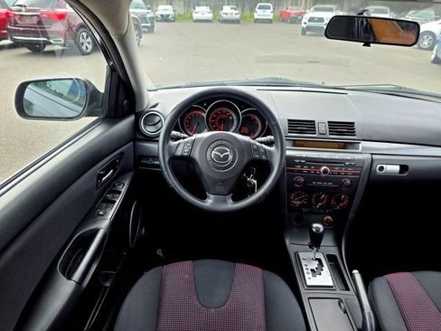 Used 2006 MAZDA MAZDA3 s FWD image 20