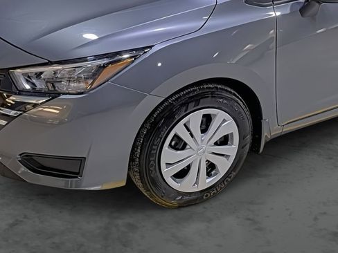 Used 2025 Nissan Versa S w/ Trunk Package image 7