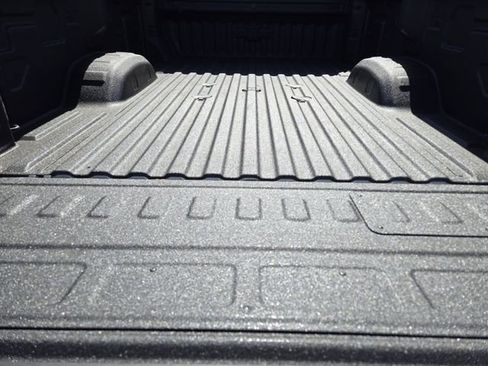 Used 2025 Chevrolet Silverado 3500 LT w/ Safety Package image 32