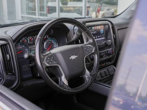 Used 2018 Chevrolet Silverado 1500 LTZ Z71 w/ Centennial Edition AWD/4WD image 28