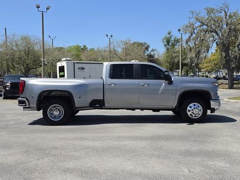 New 2026 Chevrolet Silverado 3500 LT AWD/4WD image 6