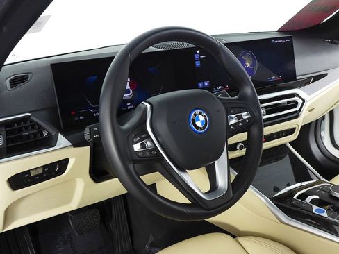 Certified 2023 BMW i4 eDrive35 RWD image 31