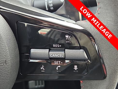 Used 2025 Nissan Z NISMO w/ Floor Mat Package image 22