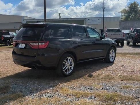 Used 2023 Dodge Durango GT image 8