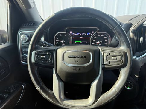 Used 2022 GMC Sierra 3500 Denali AWD/4WD image 12