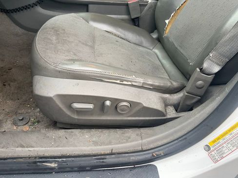 Used 2013 Chevrolet Malibu LT w/ Power Convenience Package image 9