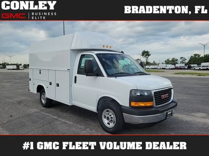 New 2025 GMC Savana 3500 w/ Power Convenience Package