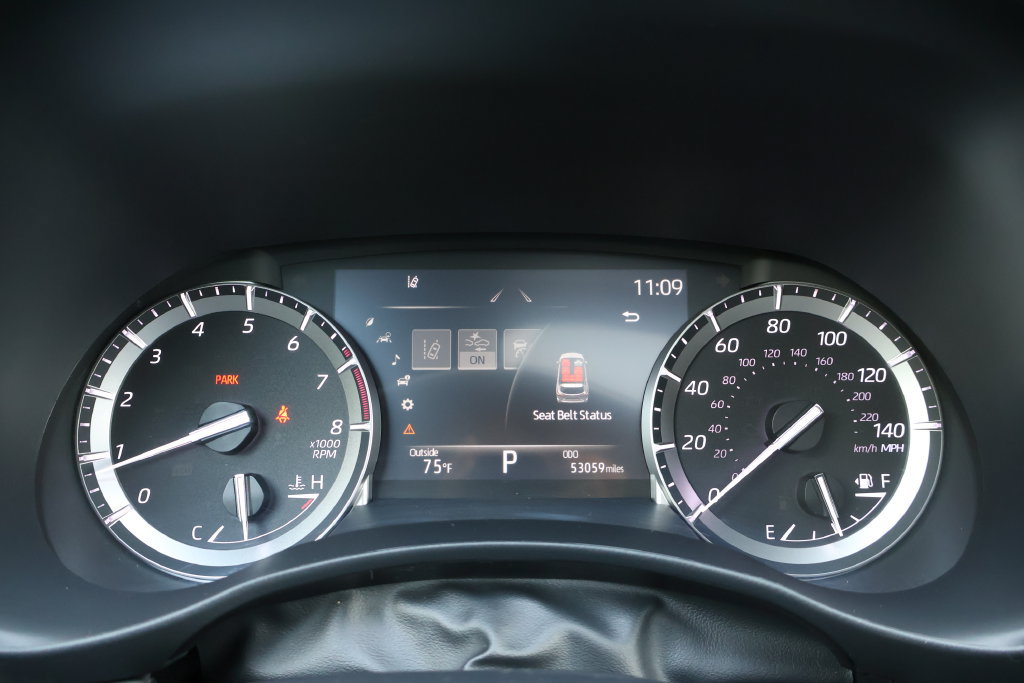 Used 2022 Toyota Highlander XSE FWD image 27