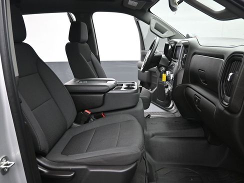 Used 2021 GMC Sierra 2500 4x4 Crew Cab w/ Convenience Package image 16