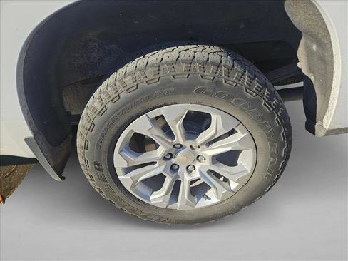 Used 2024 Chevrolet Silverado 1500 LTZ image 6