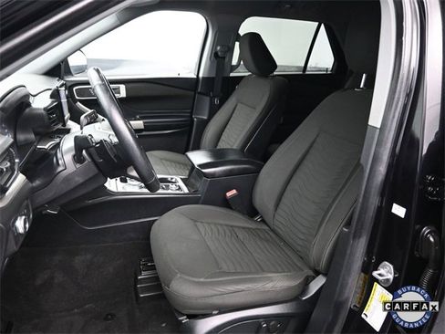 Used 2020 Ford Explorer XLT w/ Comfort Package image 17