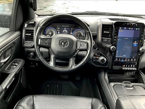 Used 2022 RAM 1500 Limited image 9