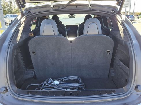 Used 2022 Tesla Model X image 13