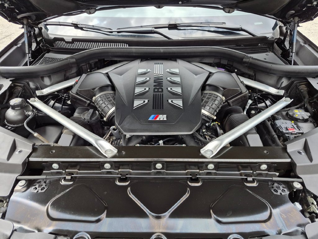 Used 2024 BMW X6 M60i w/ Dynamic Handling Package AWD/4WD image 36