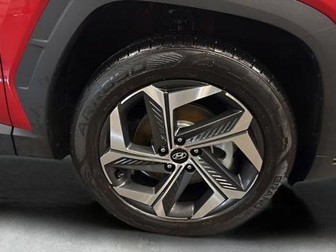 Used 2023 Hyundai Tucson Limited AWD/4WD image 12