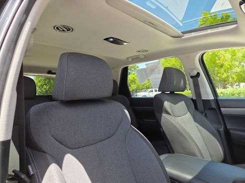 Used 2021 Hyundai Palisade SEL FWD image 16