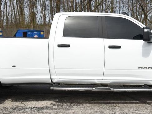 Used 2024 RAM 3500 Big Horn image 11