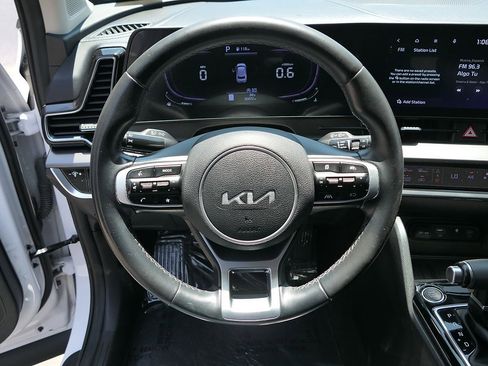 Used 2024 Kia Sportage EX FWD image 17