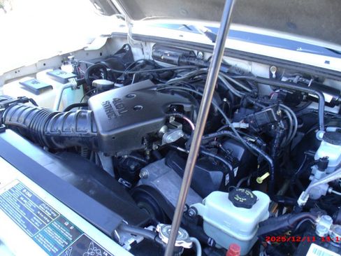 Used 2003 Ford Ranger XLT image 36