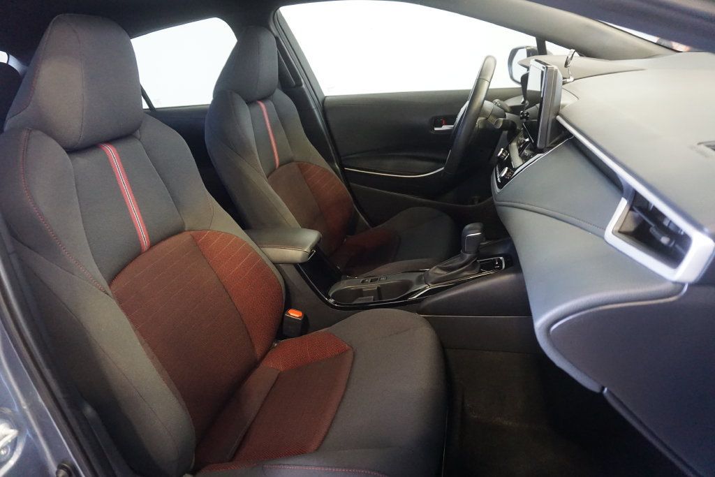 Certified 2024 Toyota Corolla SE FWD image 22