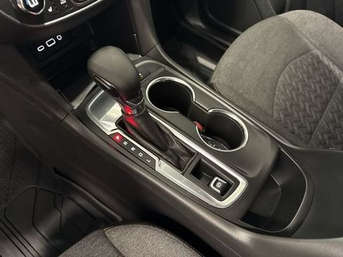 Certified 2022 Chevrolet Equinox LT FWD image 20