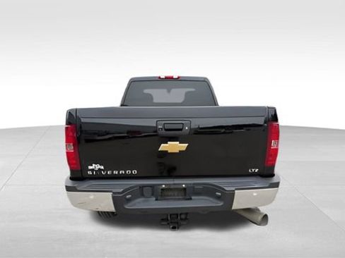 Used 2013 Chevrolet Silverado 3500 LTZ w/ LTZ Plus Package image 4