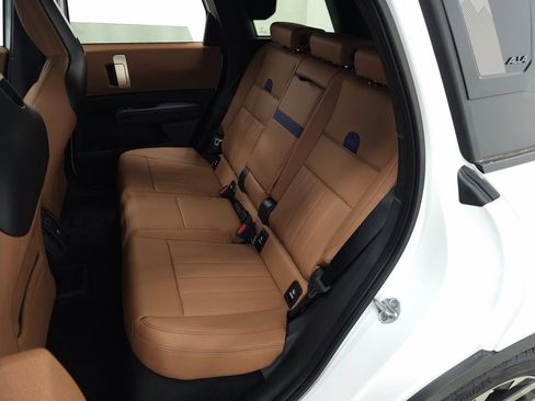 New 2025 MINI Cooper Countryman SE w/ Comfort Package Max image 34