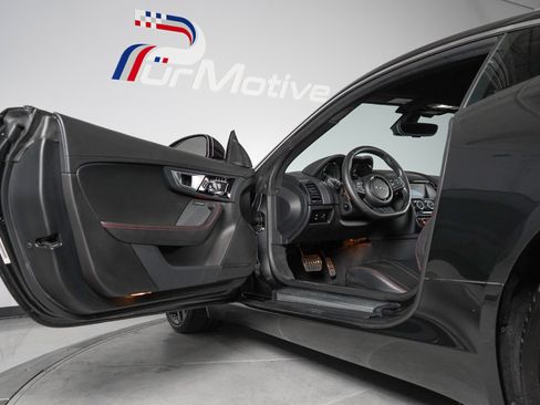 Used 2015 Jaguar F-TYPE S RWD image 40