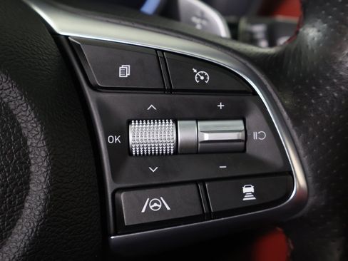 Used 2023 Genesis G70 2.0T w/ Sport Prestige Package image 47