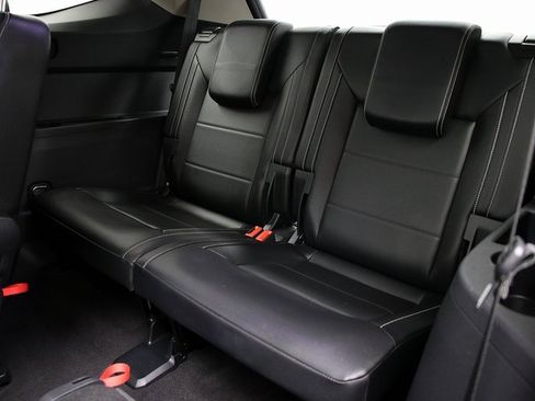 Used 2022 Volkswagen Atlas SEL R-Line image 12