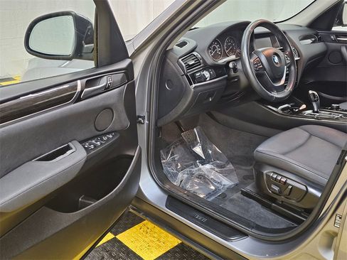 Used 2017 BMW X3 sDrive28i image 20