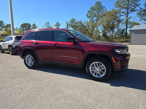 New 2025 Jeep Grand Cherokee Laredo X w/ Luxury Tech Group I image 2