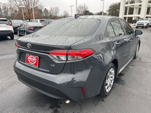 Used 2024 Toyota Corolla LE image 5