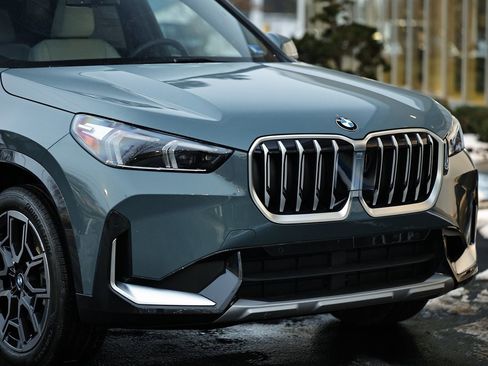 New 2026 BMW X1 xDrive28i image 2