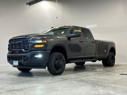 New 2026 RAM 3500 Tradesman image 2