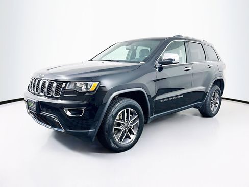 Used 2022 Jeep Grand Cherokee Limited image 3