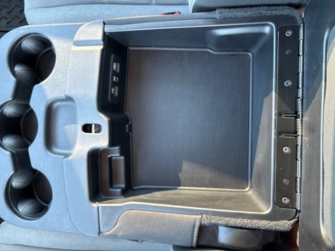 Used 2024 RAM 1500 Classic SLT RWD image 30