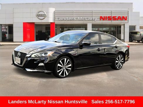 Used 2019 Nissan Altima 2.5 SR FWD image 9