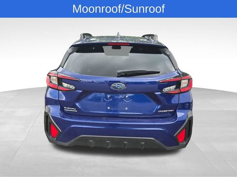Used 2025 Subaru Crosstrek 2.5i Premium AWD/4WD image 5