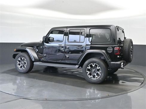 New 2025 Jeep Wrangler Sahara image 7